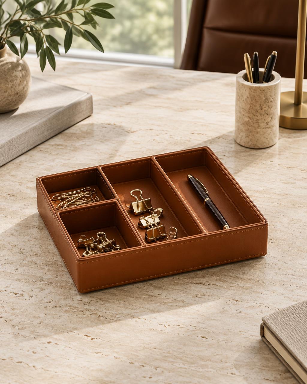 Organizador de Mesa Couro